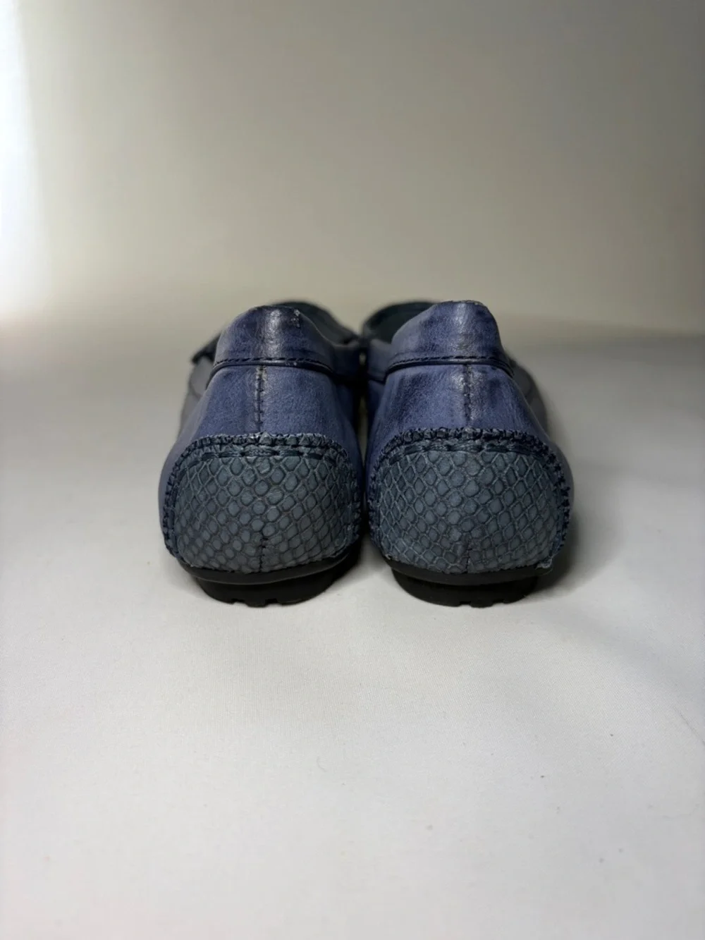 BARE TRAPS Kieran‎ Women's Black Leather Driving Loafers Size 10